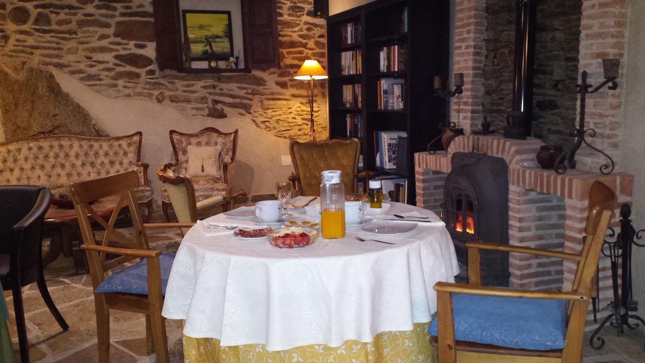 Posada De Los Aceiteros Ahigal de los Aceiteros Εξωτερικό φωτογραφία